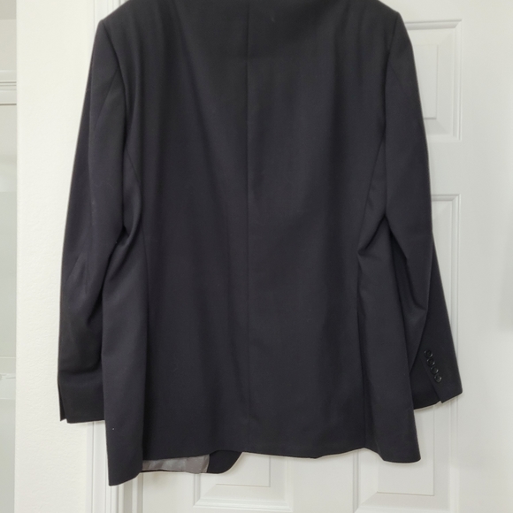 Men's Calvin Klein 2 piece suit - Picture 2 of 9